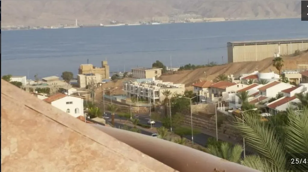 פנטהאוז יוקרתי עם בריכה פרטית 0*, אילת