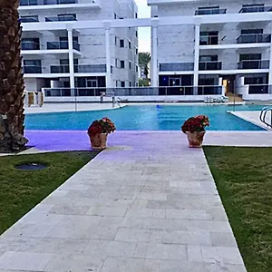  דירה אסתרין רויאל פארק